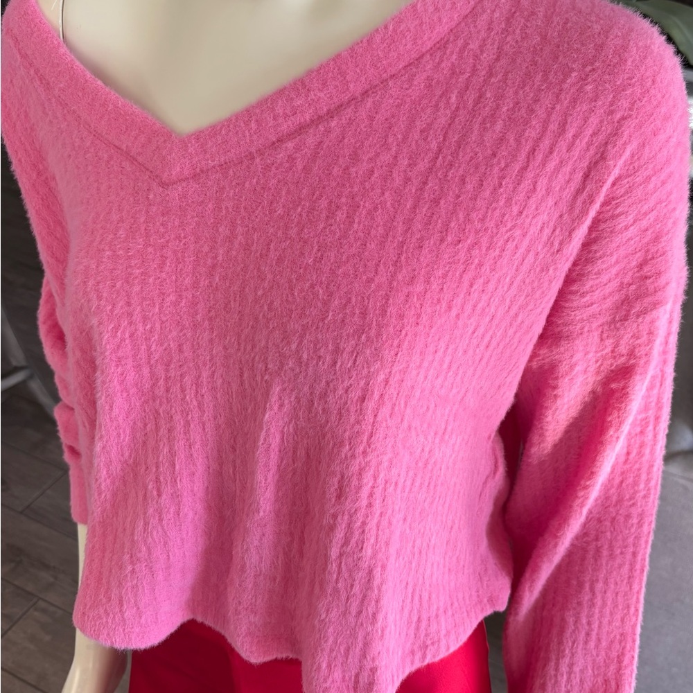 Hollister , Pink V-Neck Women's Sweater.
